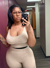 Load image into Gallery viewer, Lauren  Lovely Set

