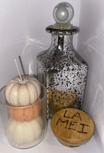 Load image into Gallery viewer, Pumpkin Tower
